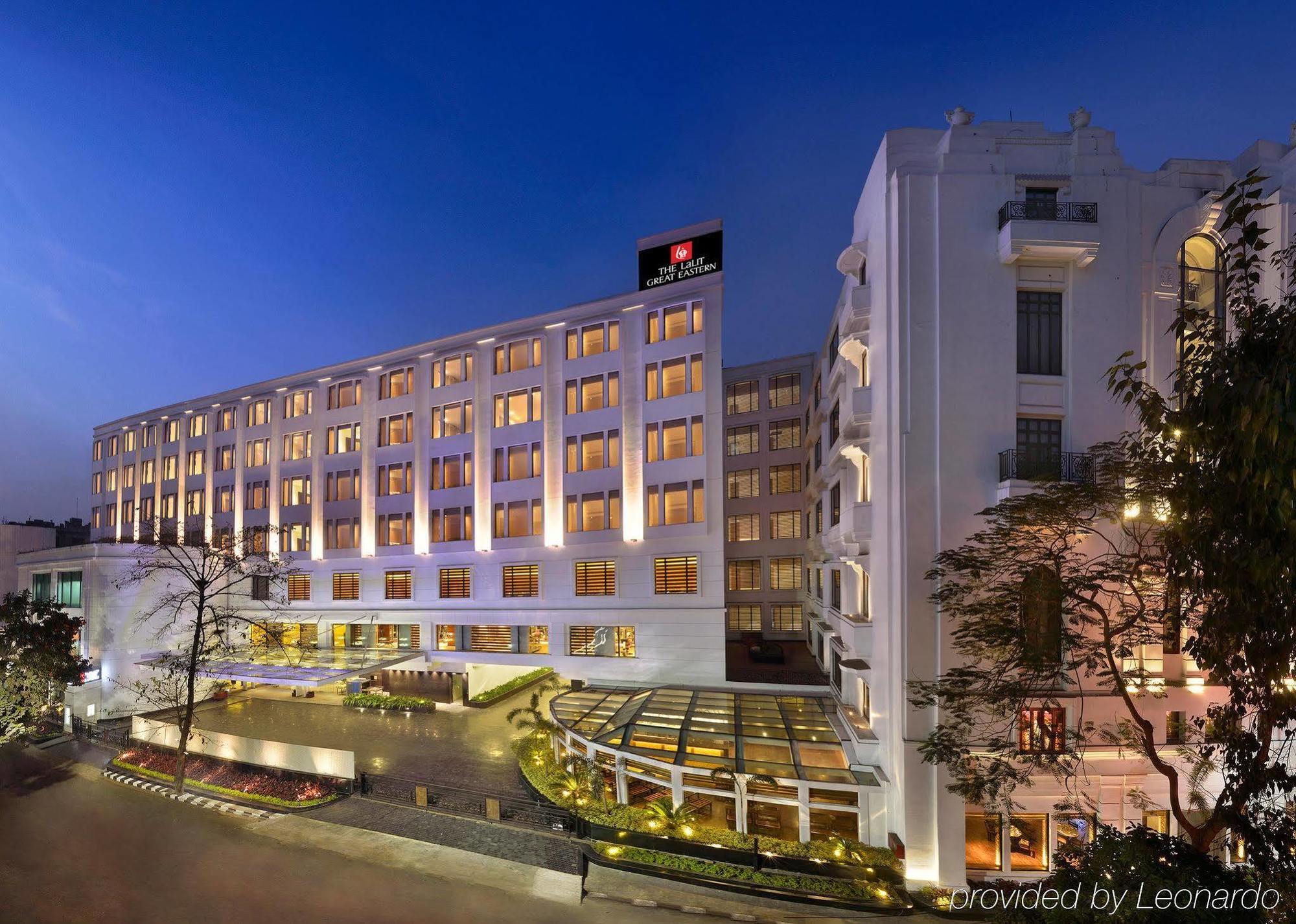 The Lalit Great Eastern Kolkata Hotel Exterior photo